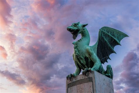 10 Beautiful Dragon Bridge Photos To Inspire You To Visit Ljubljana