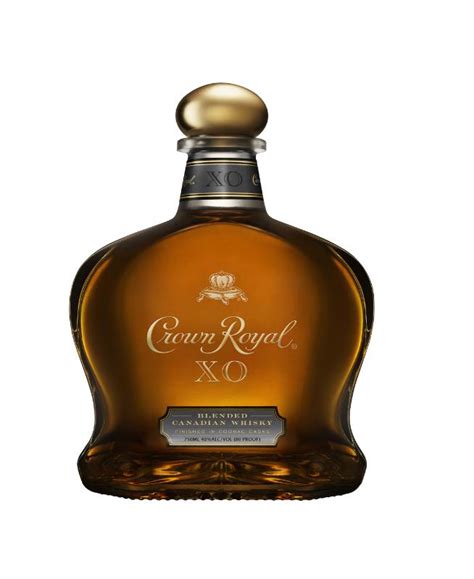 Данью истории стал виски Crown Royal XO в королевской бутылке