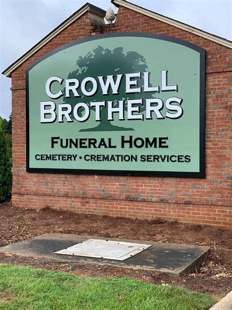 Crowell Brothers Peachtree Chapel Funeral Home and Peachtree Memorial
