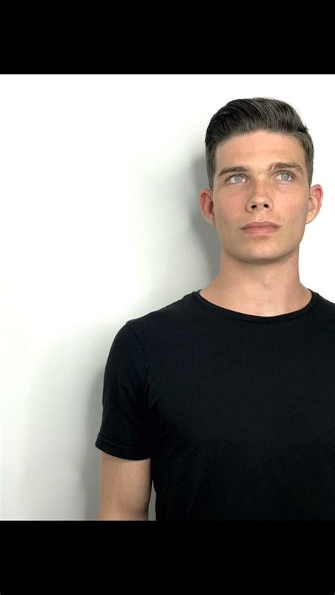 Nice hair cut for man trends are shifting toward textured crops 4