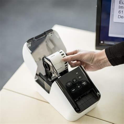 QL-810W Professional Wireless Label Printer | Brother Australia