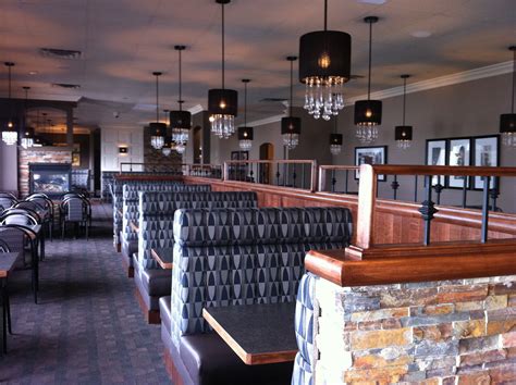 Dining and Menu Offerings at Kosmos Restaurant and Lounge 39