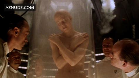 ALIEN RESURRECTION NUDE SCENES AZNude