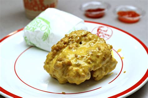 The Talk Of The Town KFC HOT AND CHEESY CHICKEN Icha Khairisa