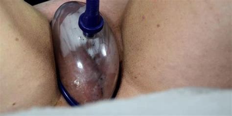 Amateur Zuzinka Fucks Her Pussy With Glass Dildo Tnaflix