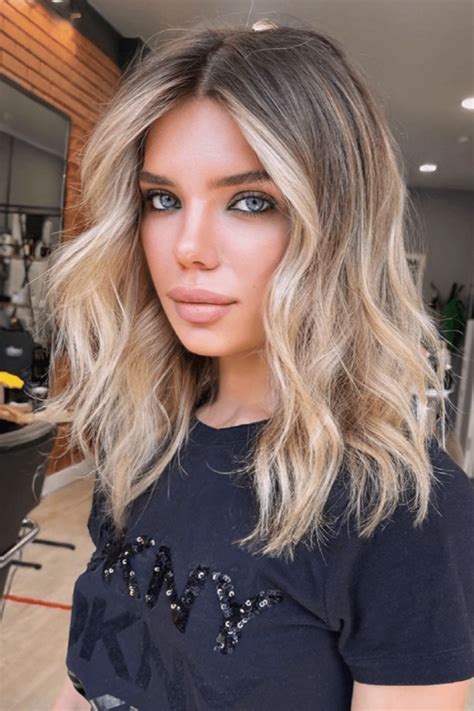 Discover Blonde Hair And Balayage Hair Ideas Hair Cuts Hair Styles Hair And More