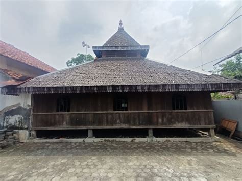 Penampakan Masjid Kuno Bondan Berusia 600 Tahun Di Indramayu Mulai Lapuk