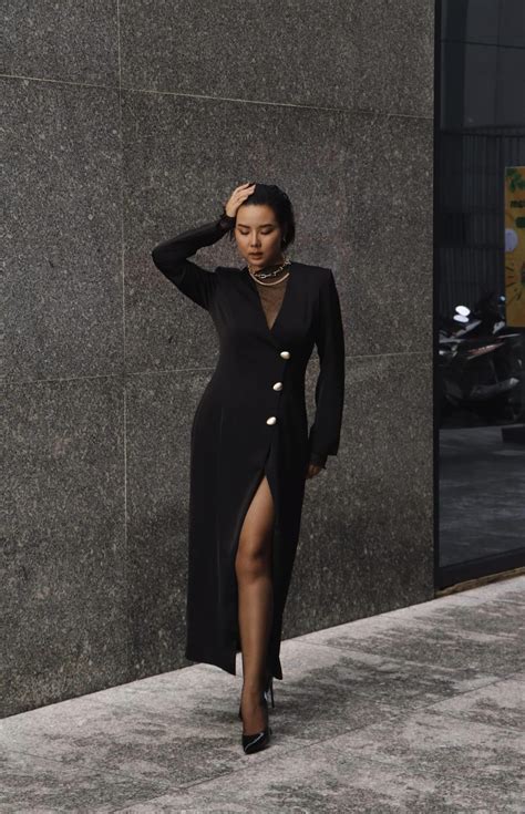 Cô gái từng mặc bikini đón Đội tuyển U Việt Nam gây chú ý vì tăng kg khi đi thi người mẫu