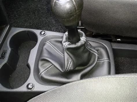 SOUFFLET LEVIER DE Vitesses Opel Meriva A Cuir Véritable Noir EUR 22 98