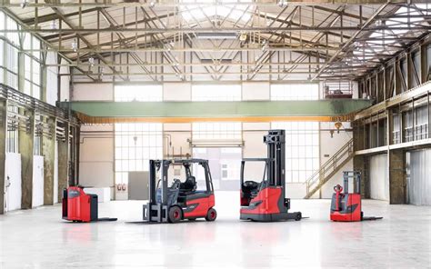 Choosing The Best Forklift HTX Material Handling