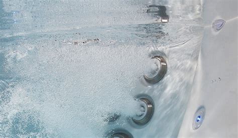 Luxury HotSpring Highlife Prodigy Hot Tub Seats Aquasun