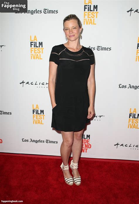 Amy Smart Nude OnlyFans Leaks Fappening FappeningBook