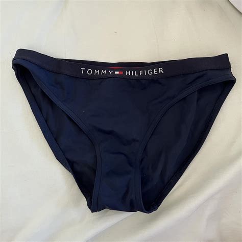 Tommy Hilfiger Bikini Set Size Small Only Been Worn Depop
