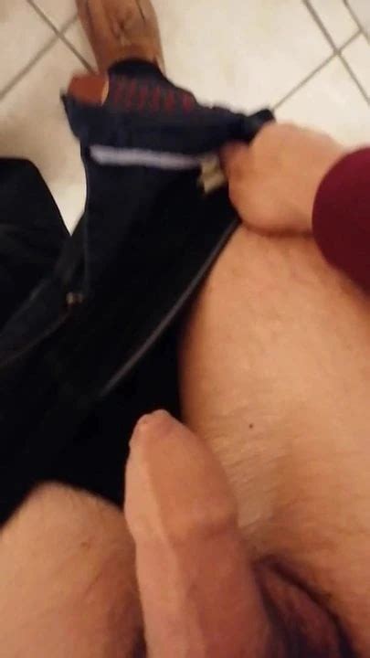 Large Cock Grows From Soft To Hard Gay Man Porn XHamster