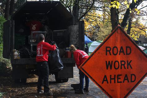 Workers Begin Sweeping Portlands Laurelhurst Park Homeless Camp