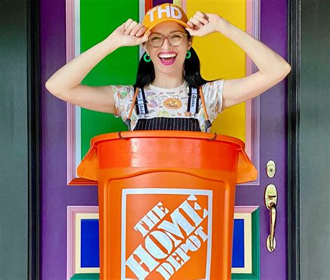 Diy Home Depot Bucket Halloween Costume The Home Depot