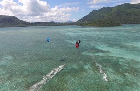 Le Kitesurf à lÎle Maurice 2024 Une danse avec le vent