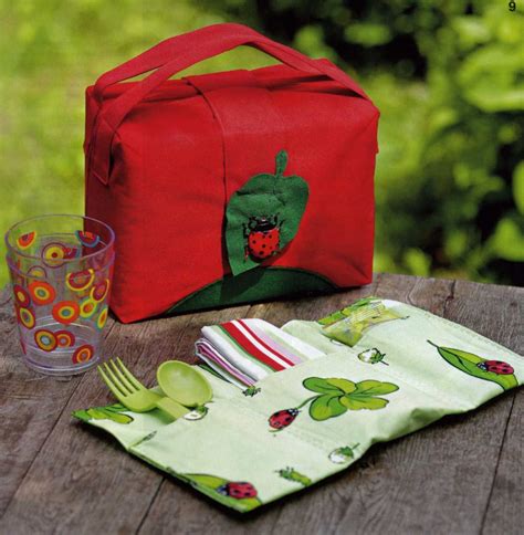 Ланч - бокс "Божья коровка" / Песочница, Шитьё / В рукоделии