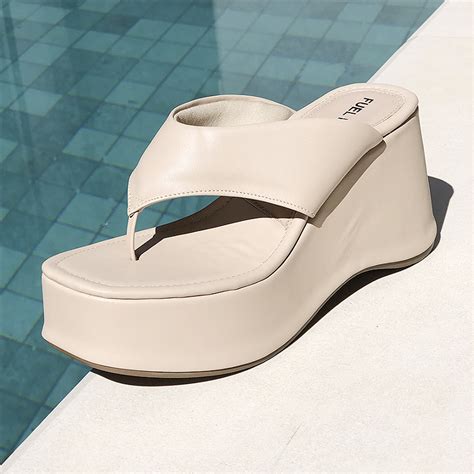 Tamanco Plataforma Feminino De Dedo Nude FUEL FASHION