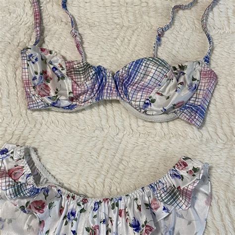 Vintage Lingerie Size Small Lingerie Vanityfair Depop