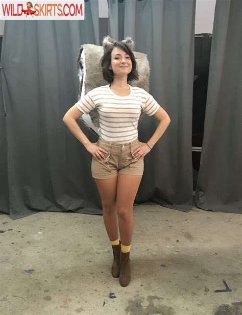Milana Vayntrub AT T Girl Mintmilana Nude Instagram Leaked Photo