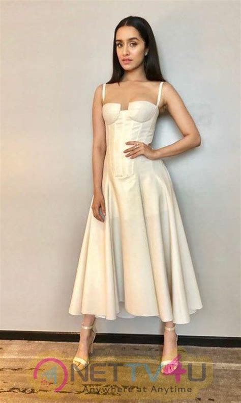 Actress Shraddha Kapoor Hot Stills Galleries HD Images