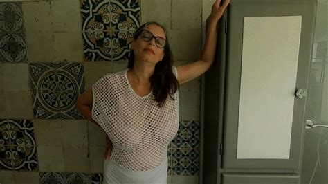 A Very Hot Strip For You MP Amateur Housewife With Huge