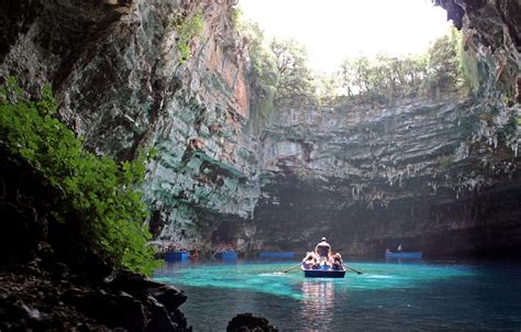 Melissani Cave Cave Of The Nymphs Kefalonia Greece Vacation Places