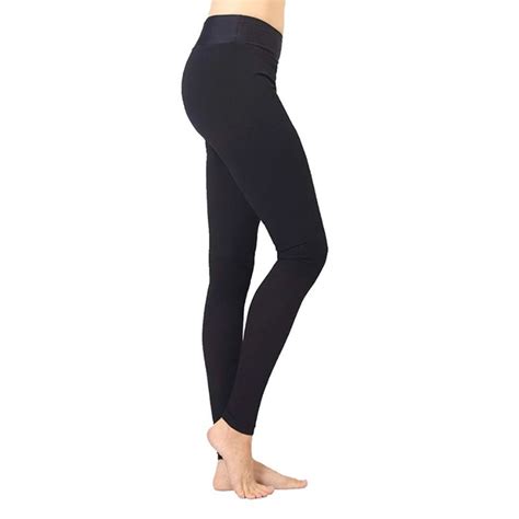 What Do Compression Leggings Do? We Asked Experts