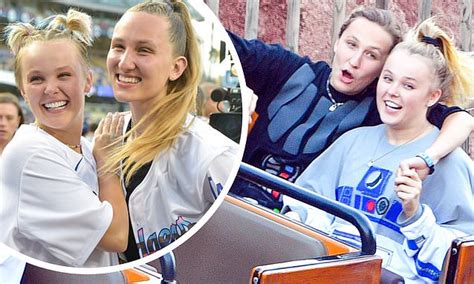 Jojo Siwa Reveals She Realized She Was Gay At Disney World And Has Endured Heartbreak There