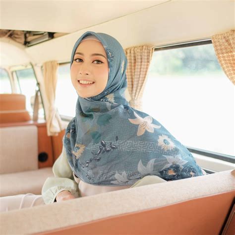 Jual Alif Modern Wear Kerudung Segi Empat Motif Paris Premium Korea