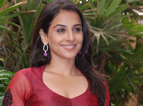 Vidya Balan Height Weight Age Body Statistics Healthy Celeb