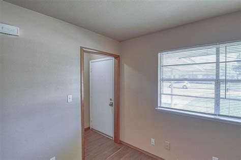 815 Drake Dr Norman Ok 73071 See Est Value Schools And More