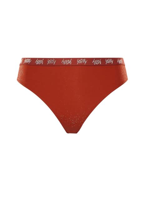 Lizzo Wears Yitty Ass Out Capris On Instagram POPSUGAR Fashion