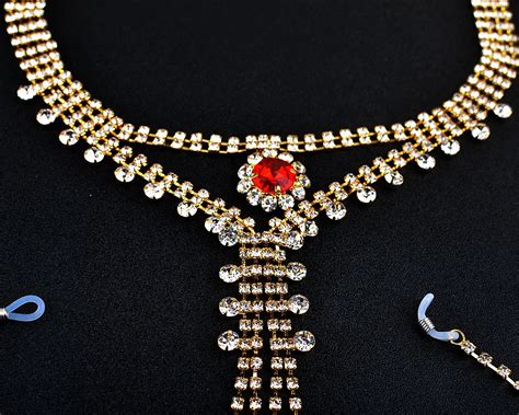 Sexy Bikini Shiny Crystal Women Thong Panties Body Chain Rhinestone Bra And Thong Set Belly