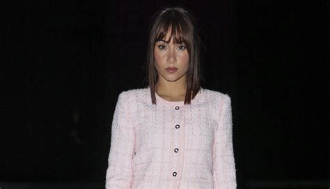 Aitana, intervenida de urgencias en México: "Con la cara hinchada"