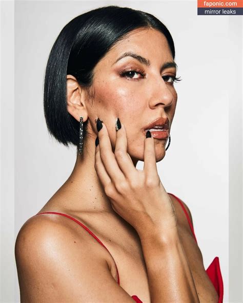 Stephanie Beatriz Naked A Closer Look Beyond The Headlines