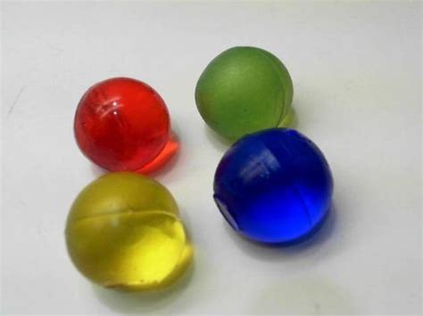 5 странных игрушек, которые были неотъемлемой частью жизни ...