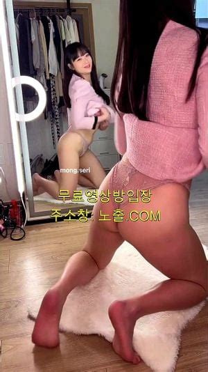 Guarda 몽쉐리 페트리온 유료영상 마사지 출장 오피 쓰리썸 유부녀 Bj Korea Korean Porn SpankBang