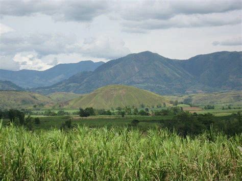 Caraballo Mountain Range