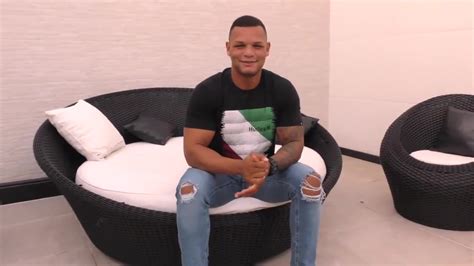 The Most Beautiful Brunette In The World Showing Her Wet Pink Pussy Cnn Amador