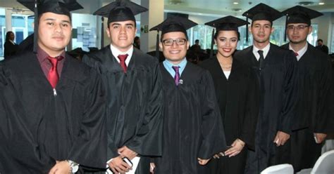 Graduación De La Universidad Tecnológica Centroamericana