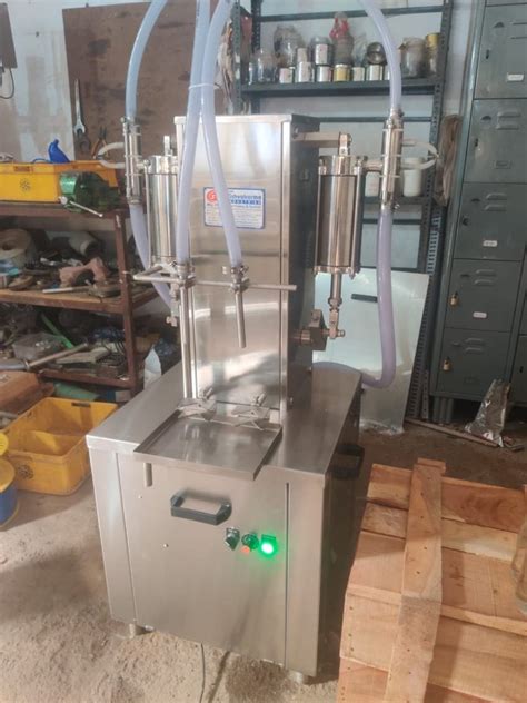 Stainless Steel Semi Automatic Sanitizer Filling Machines For Pharma