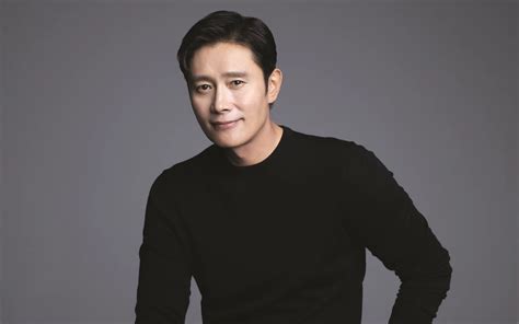 Grand Bell Awards 2023 Absennya Lee Byung Hun Dan Sejumlah Pemenang