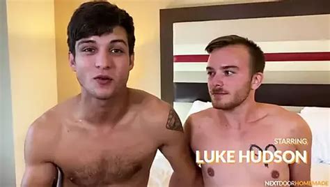 Elliot Finn 2024 estrella porno gay Vídeos gratis xHamster