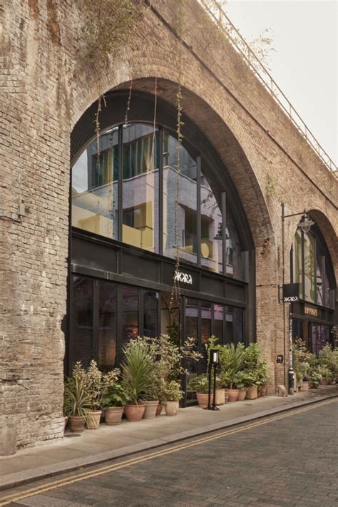 Akara Restaurant - Hospitality Snapshots