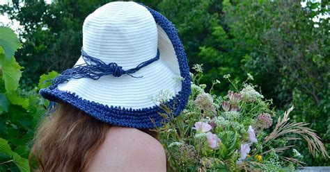 Have A Sensual Experience On World Naked Gardening Day Gardeners Path