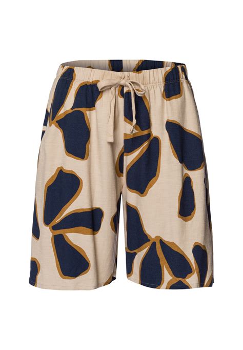 flower shorts 6