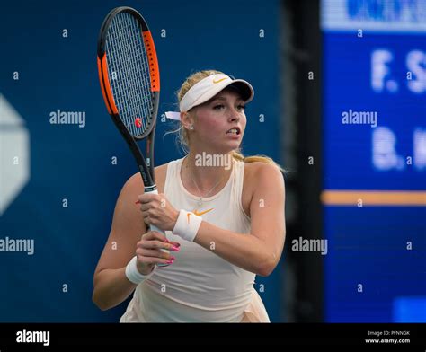 Fanny Stollar Tennis Hi Res Stock Photography And Images Alamy