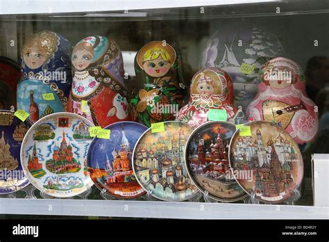 Russia, Moscow, souvenir shop Stock Photo - Alamy